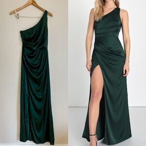NWOT Dreaming of Elegance Emerald Satin One-Shoulder Maxi Dress